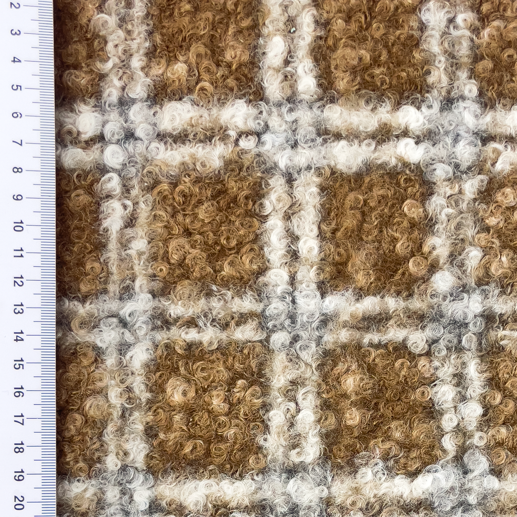 [S2456R] Knitted Bouclé Squares