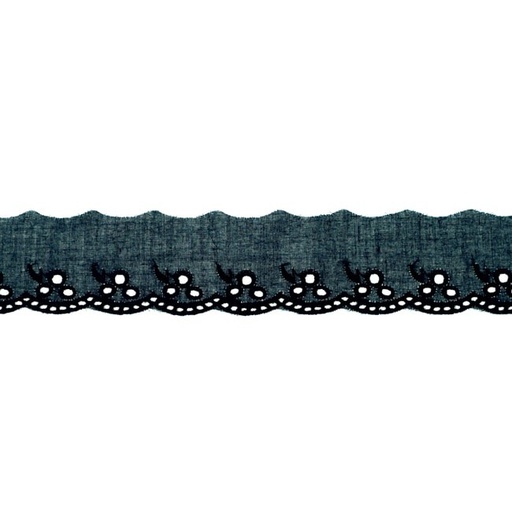[395R] Broderie Lace Flower