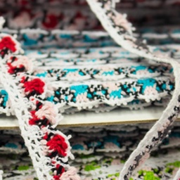 [032R] Bavlněná Krajka Multi