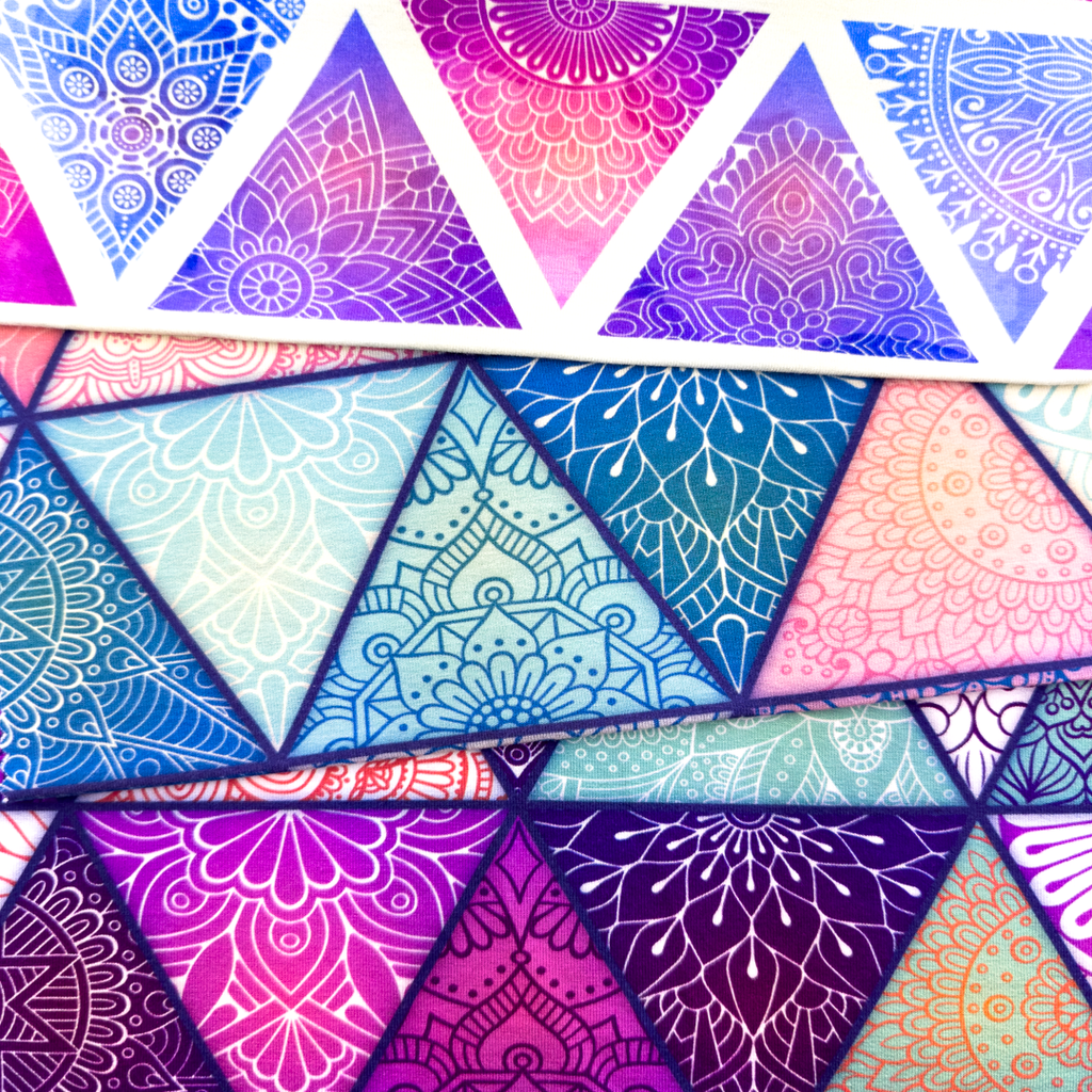 [S1912L] Wiskoza Lycra Gruba Druk Cyfrowy Trójkąt Mandeli