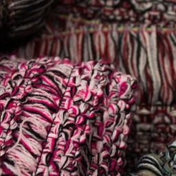 [068R] Frędzle Wełna Akryl Multi