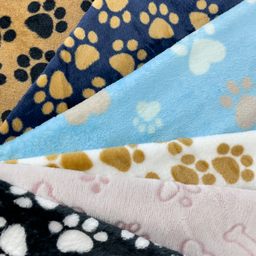 [S2462R] Wellness Fleece Printed Dog Paws