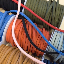 [354R] Zamszowy Sznurek Luxe