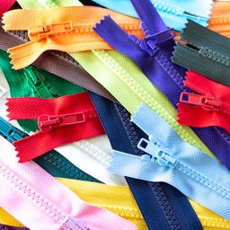 [557R] Plastic Moulded Zippers 13 cm